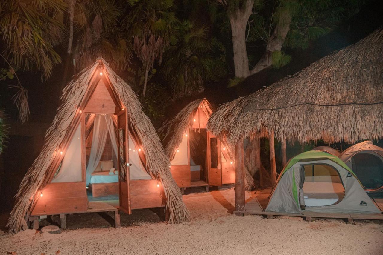Mapache Hostel & Camping Isla Holbox Exterior photo
