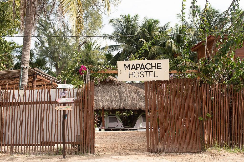Mapache Hostel & Camping Isla Holbox Exterior photo