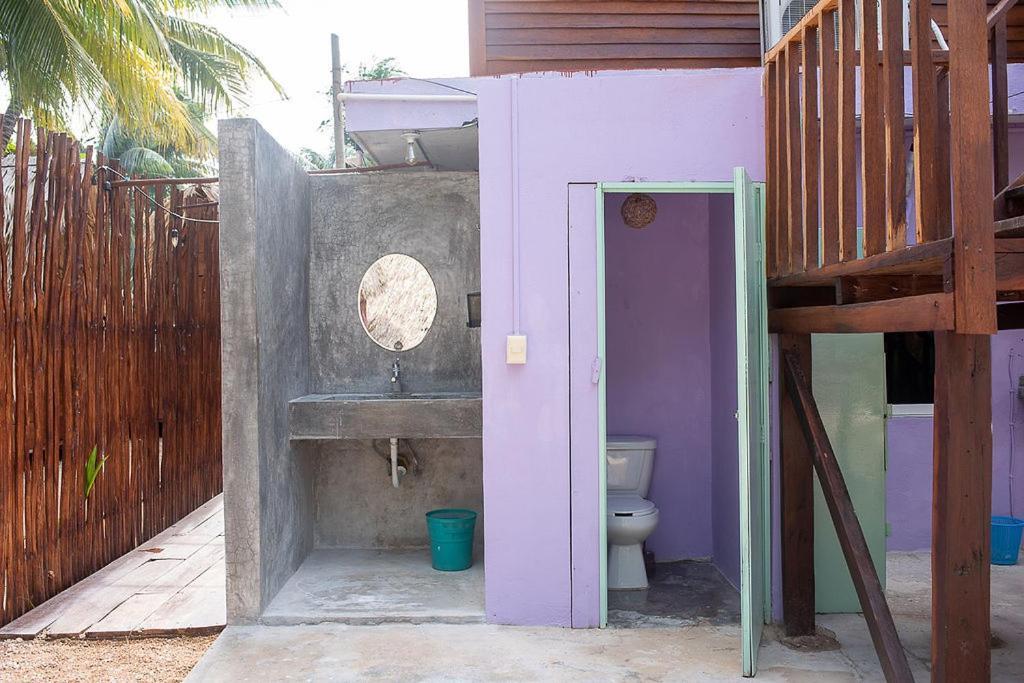 Mapache Hostel & Camping Isla Holbox Exterior photo