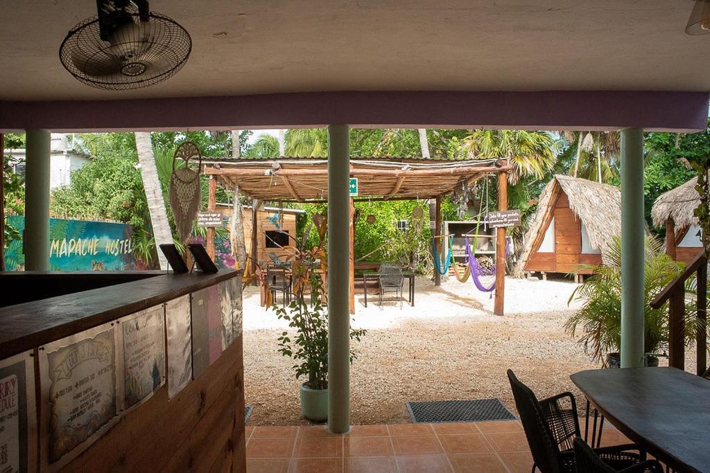Mapache Hostel & Camping Isla Holbox Exterior photo